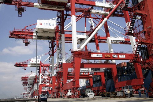 上海港成為世界第一大貨運(yùn)港口